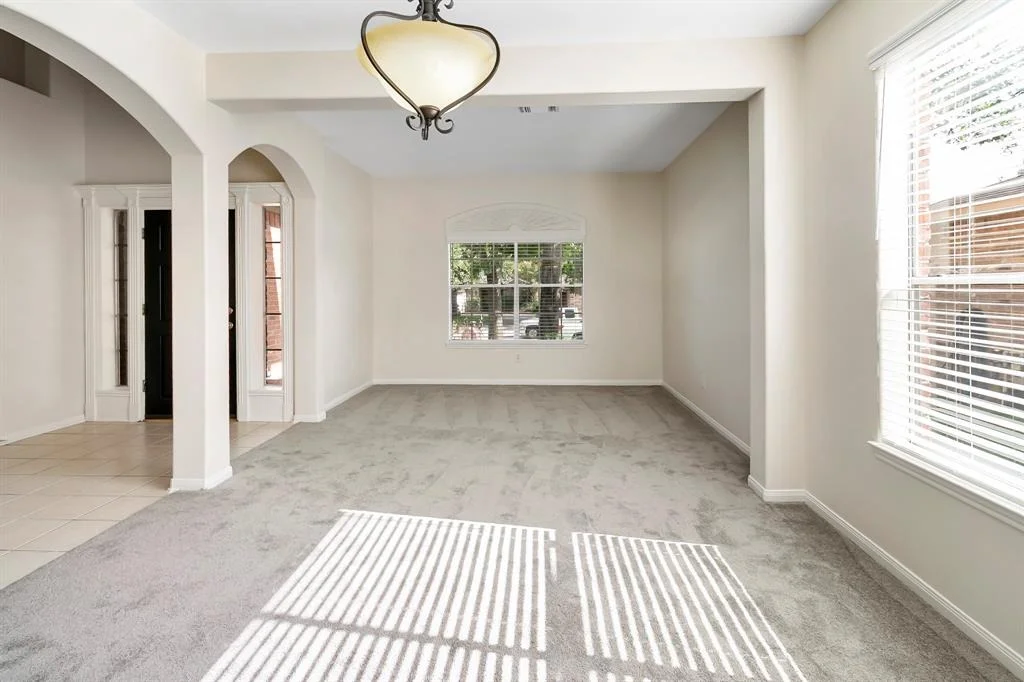 Photo of 6019 Knollwood Trail