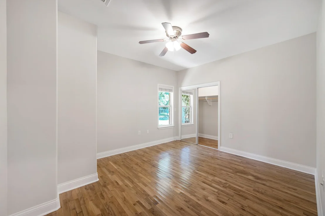 Photo of 10048 Crescent Drive