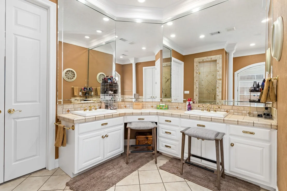 Photo of 4210 Brownstone Drive