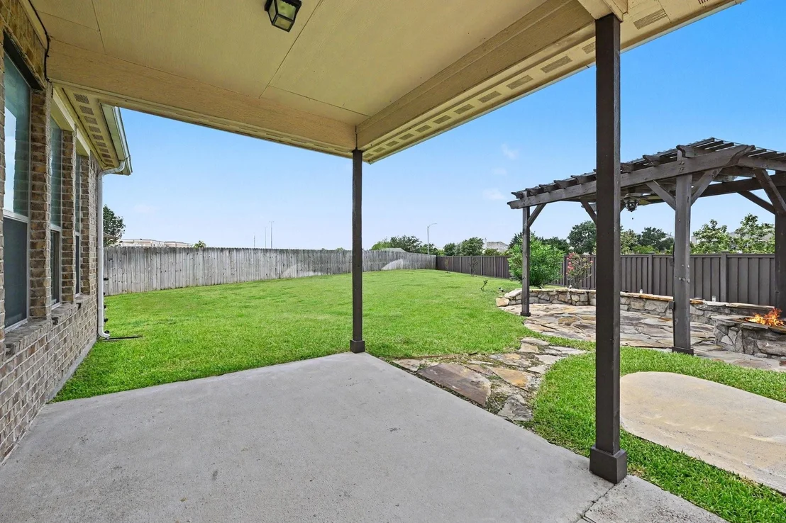 Photo of 2302 Blue Jay Lane
