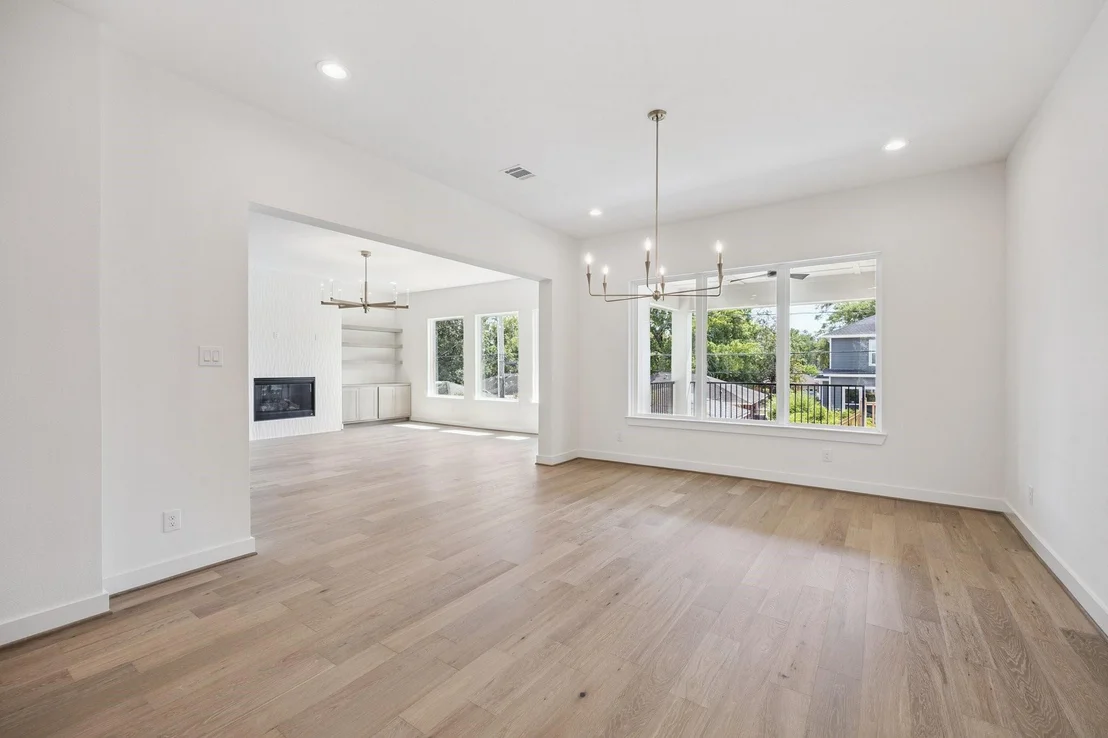 Photo of 2211 Saxon Drive