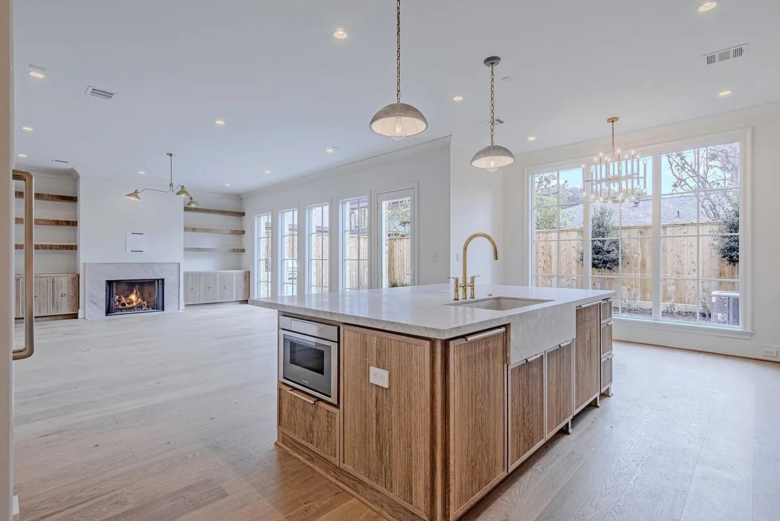 Photo of 4255 S Judson