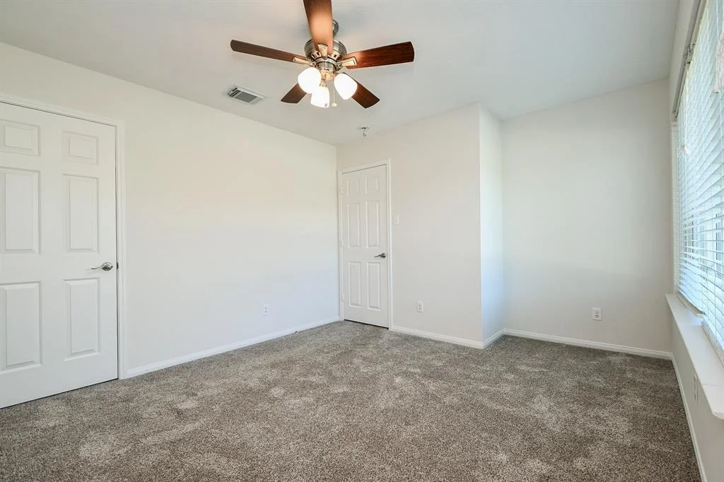 Photo of 323 Cape Conroe Drive