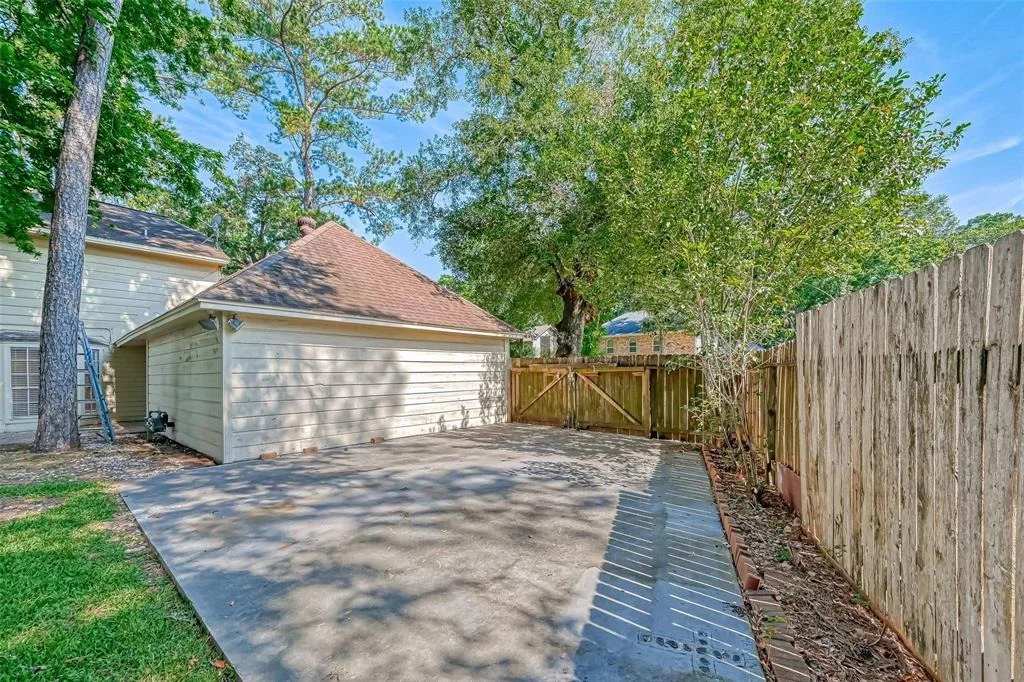Photo of 17510 Oxhill Court