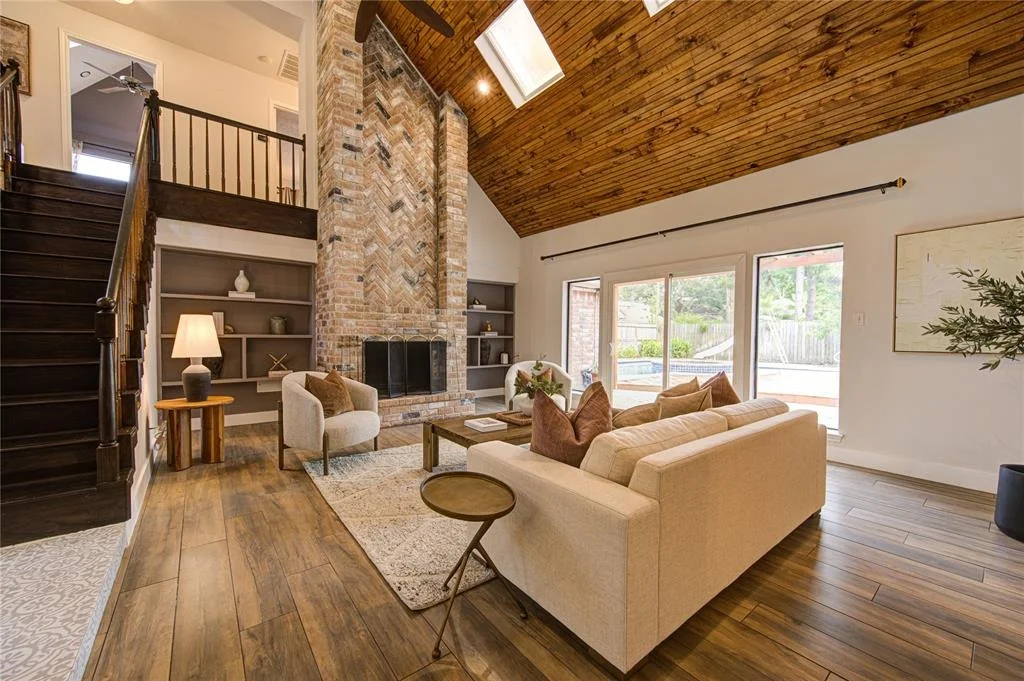 Photo of 11611 Highgrove Drive