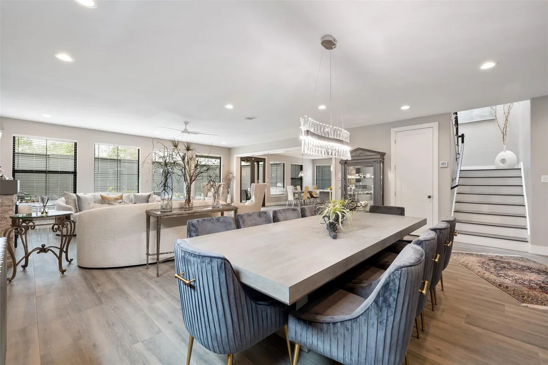 Photo of 2928 Suffolk Drive
