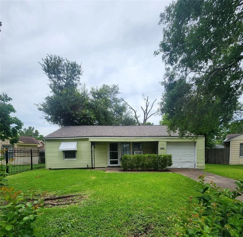 Photo of 5918 Lancaster Street