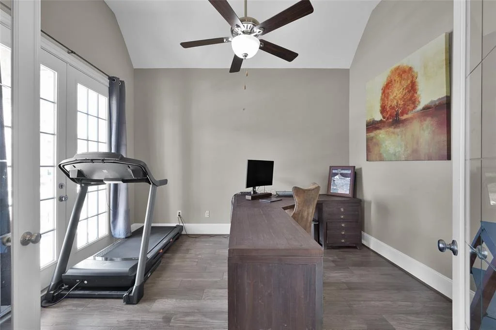Photo of 18 Woodborough Way