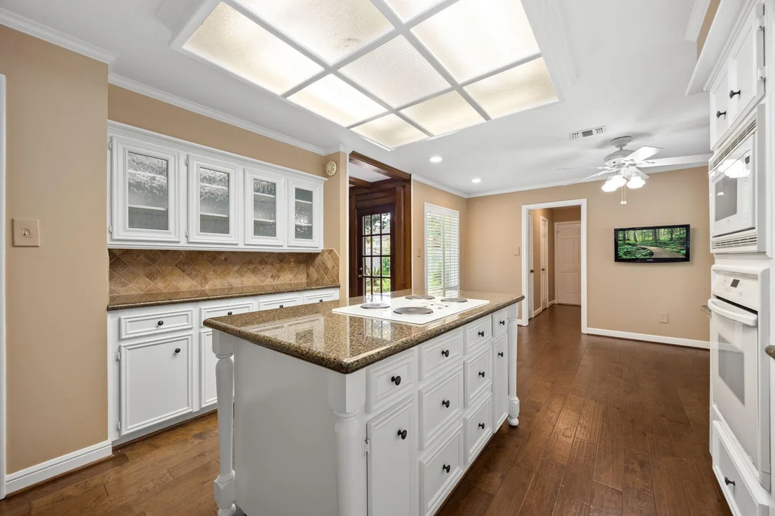 Photo of 6623 Ampton Drive