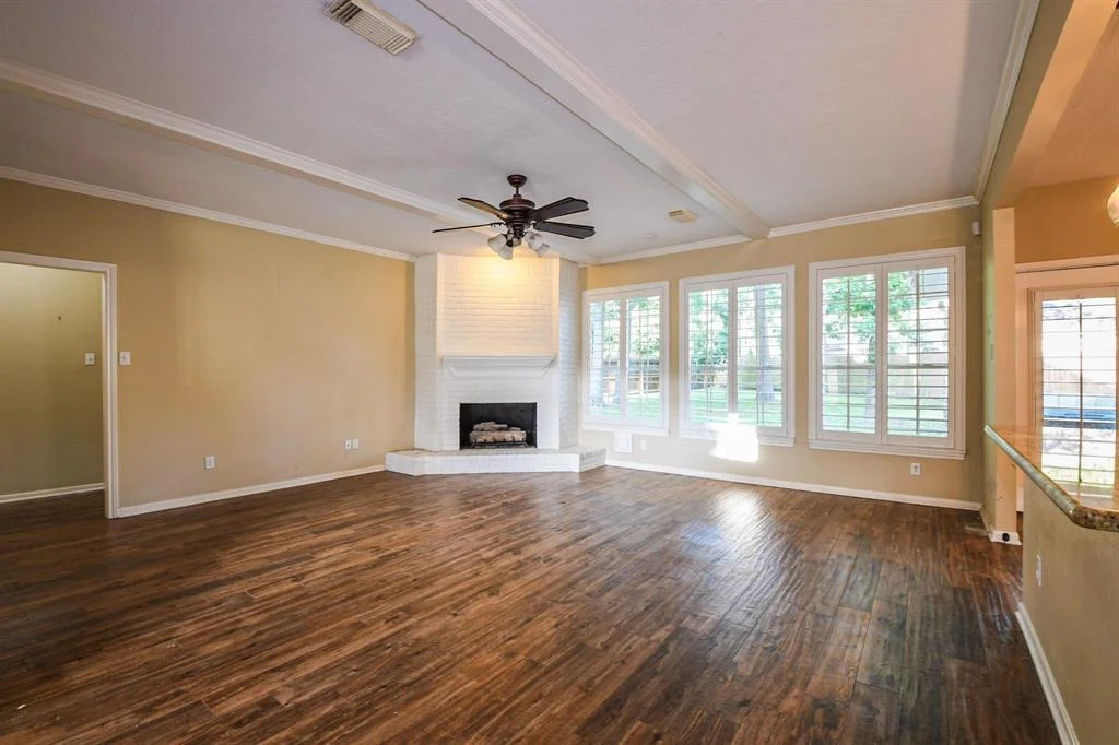 Photo of 5838 Mountain View Drive