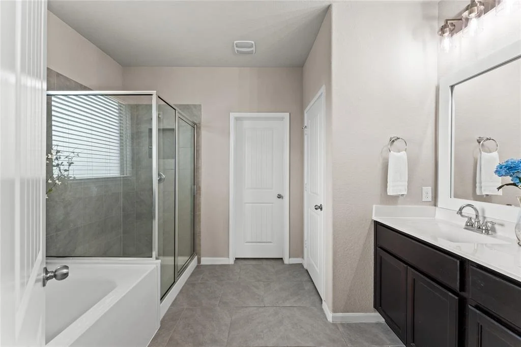 Photo of 3903 Prairie Landing Lane