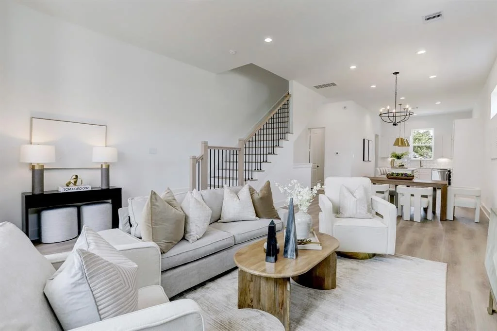 Photo of 3704 Runnels
