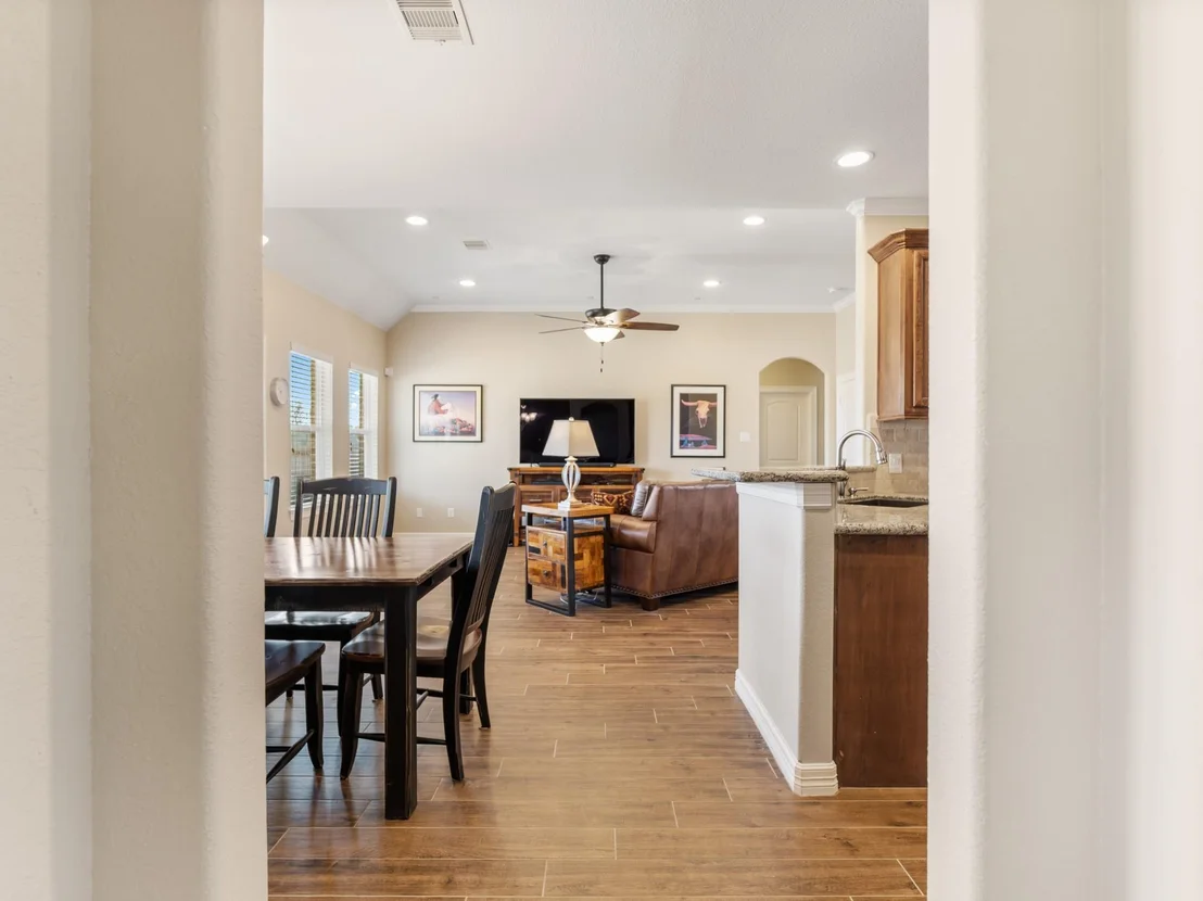 Photo of 9723 Highland Pointe Drive
