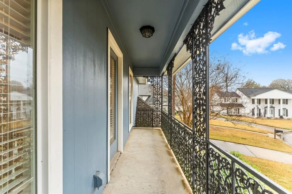 Photo of 6511 Hickorycrest Drive