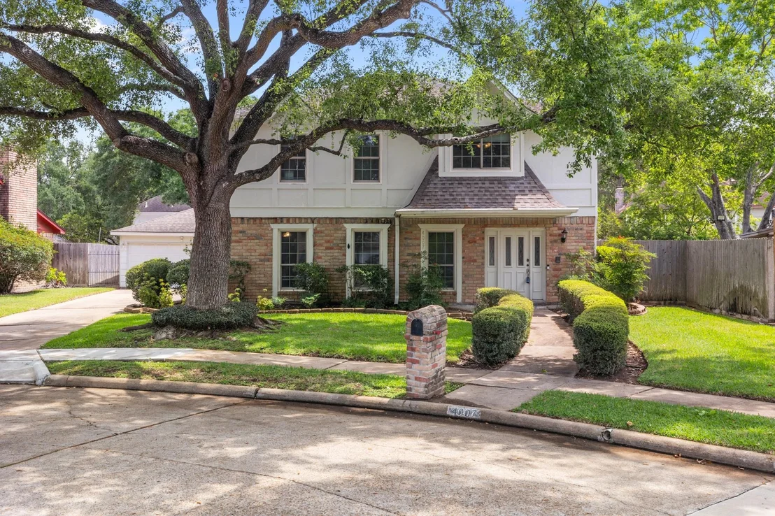 Photo of 4007 Valley Estates Drive