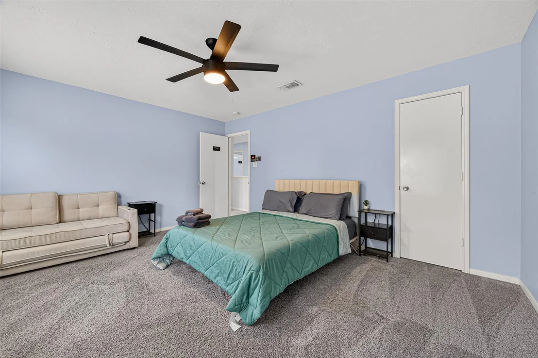 Photo of 22727 Tara Way Drive