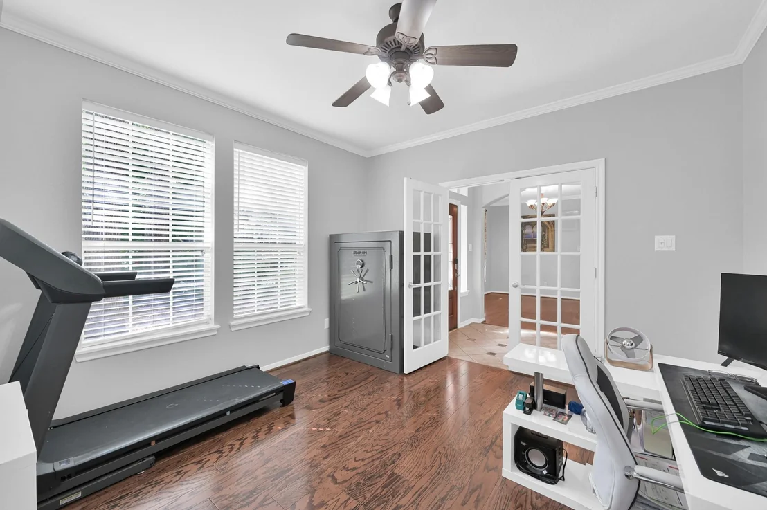 Photo of 7 Sunny Oaks Place