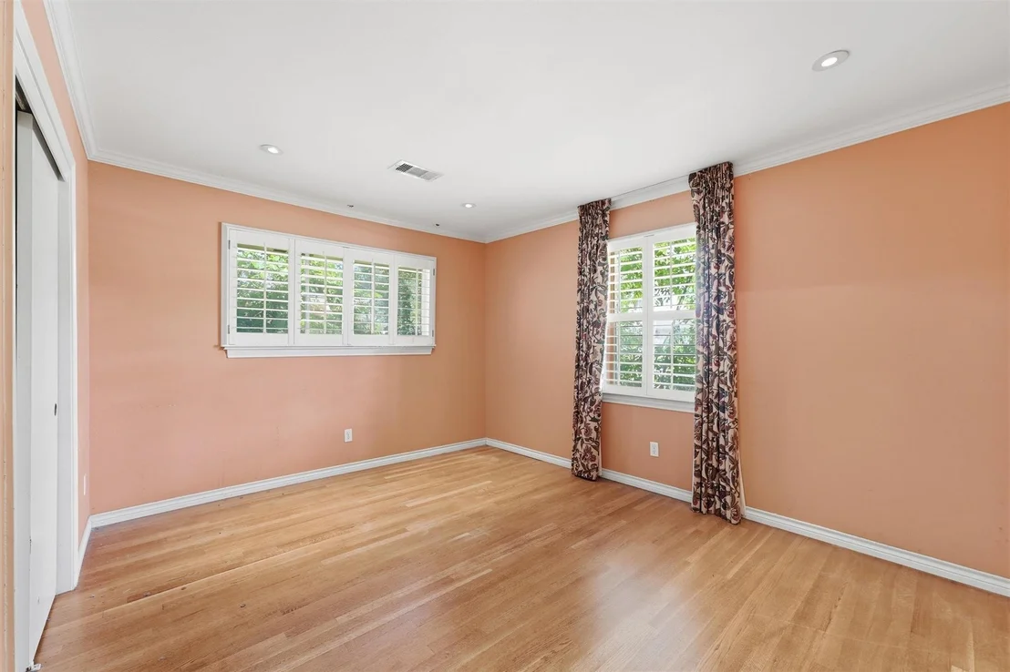 Photo of 1519 Droxford Drive