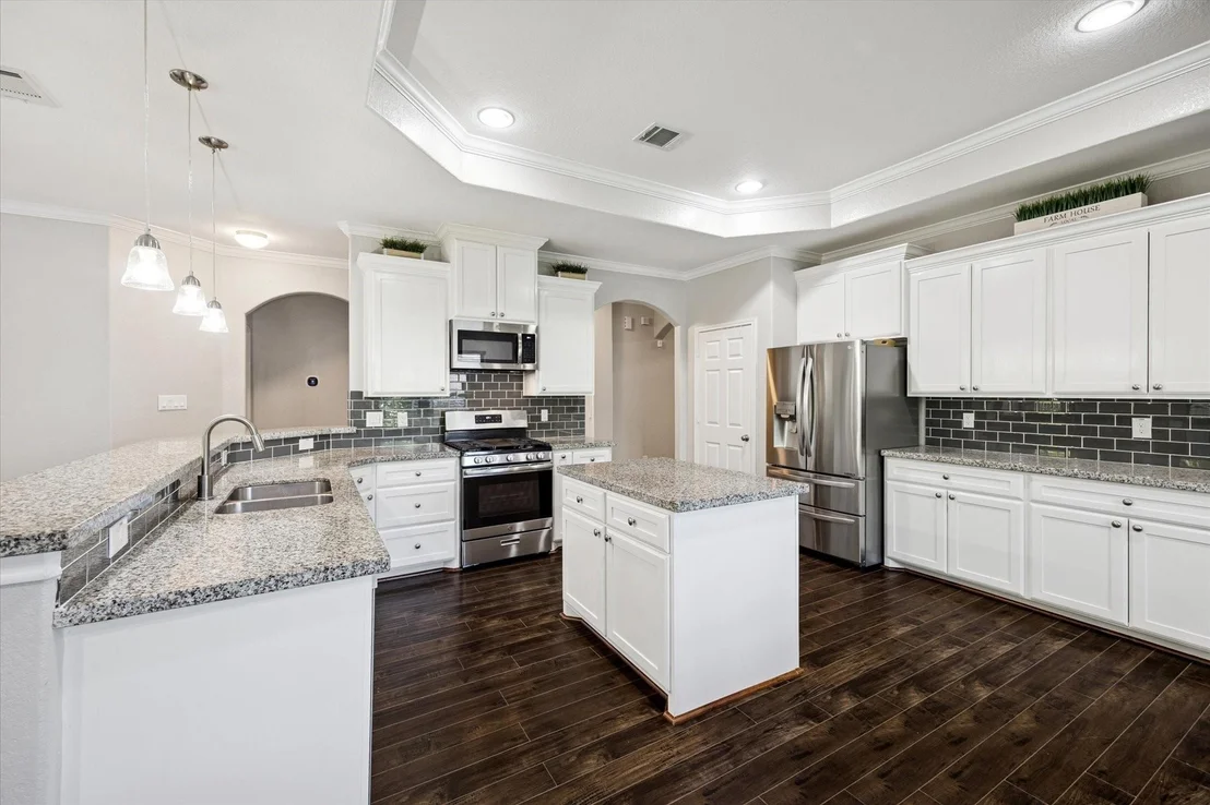 Photo of 10023 Bamboo Road