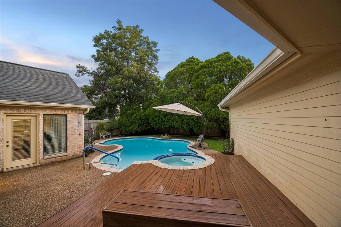 Photo of 1919 Quarterpath Drive