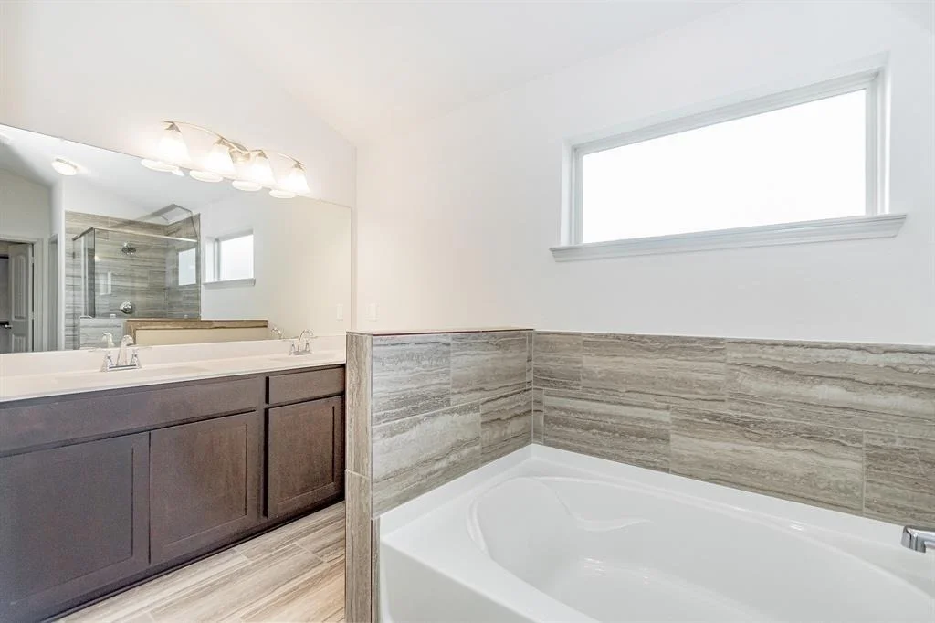 Photo of 6431 Downey Lane