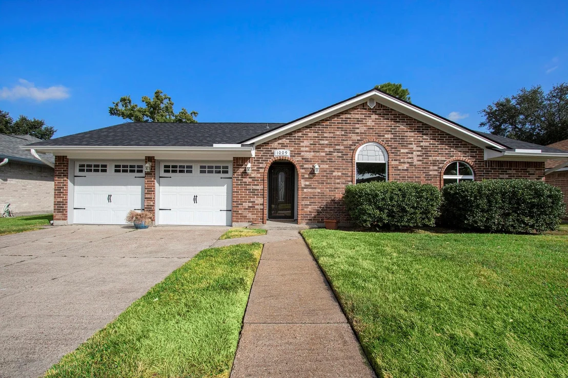 Photo of 1009 La Nell Drive