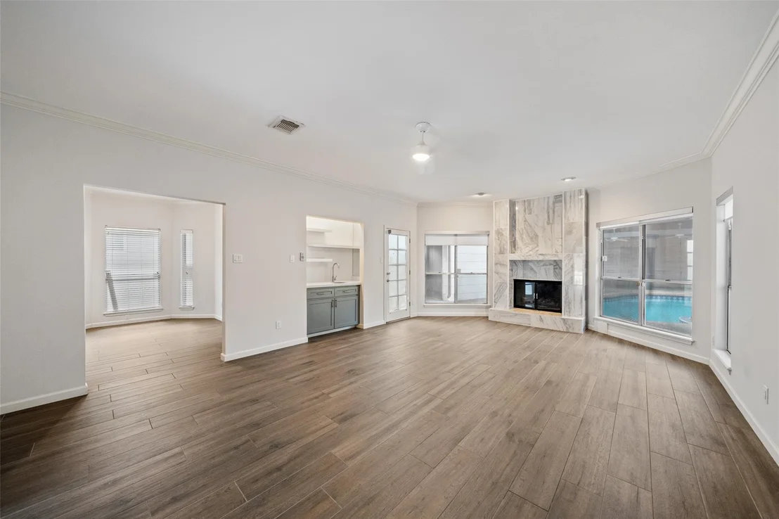 Photo of 6215 Ash Oak Drive