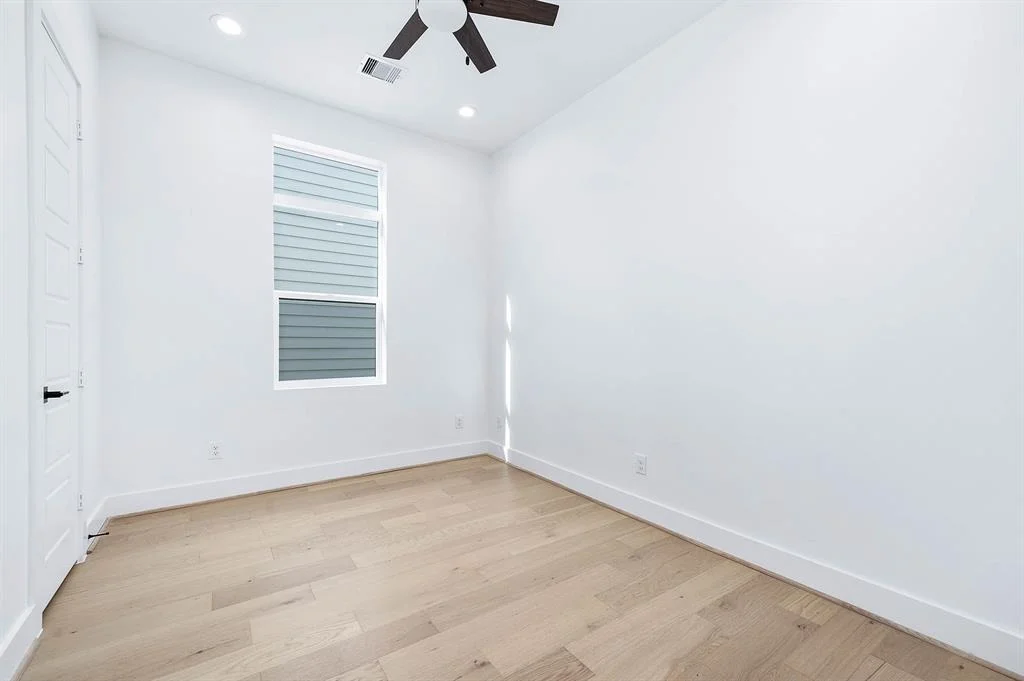 Photo of 3807 Coyle Street