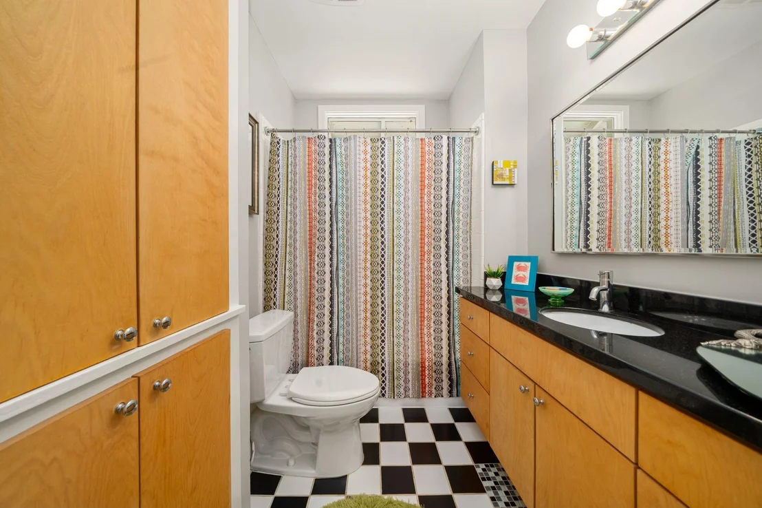 Photo of 2214 Singleton Street