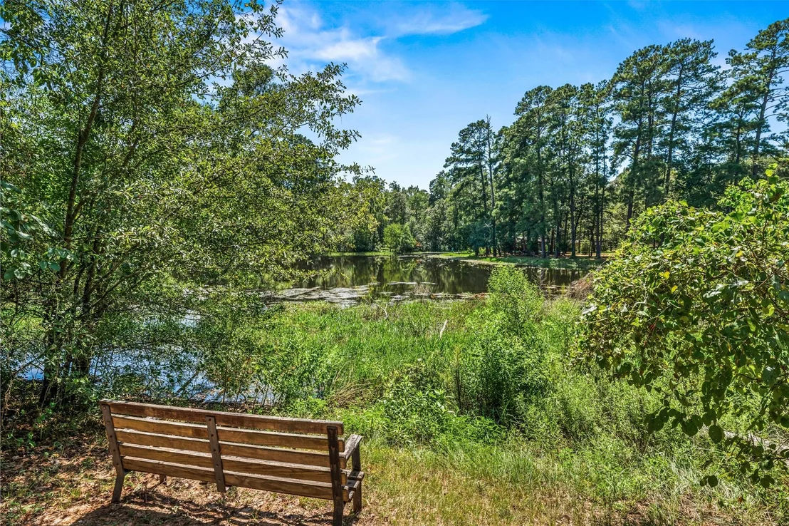 Photo of 15843 Oak Drive