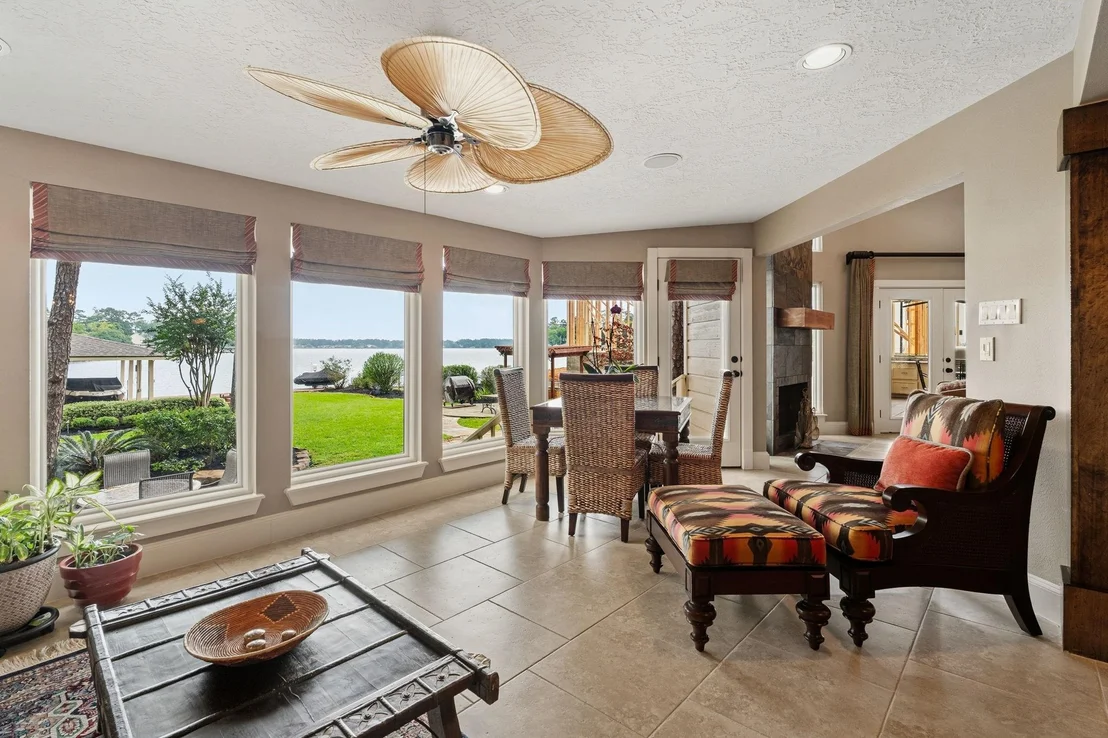 Photo of 130 Lakeside Drive
