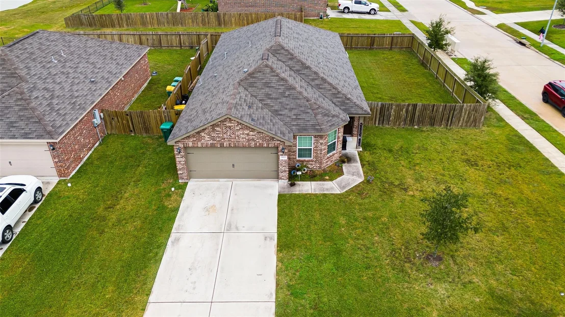 Photo of 9915 Garnet Grove Drive