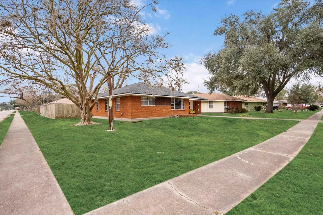 Photo of 4501 Verdome Lane