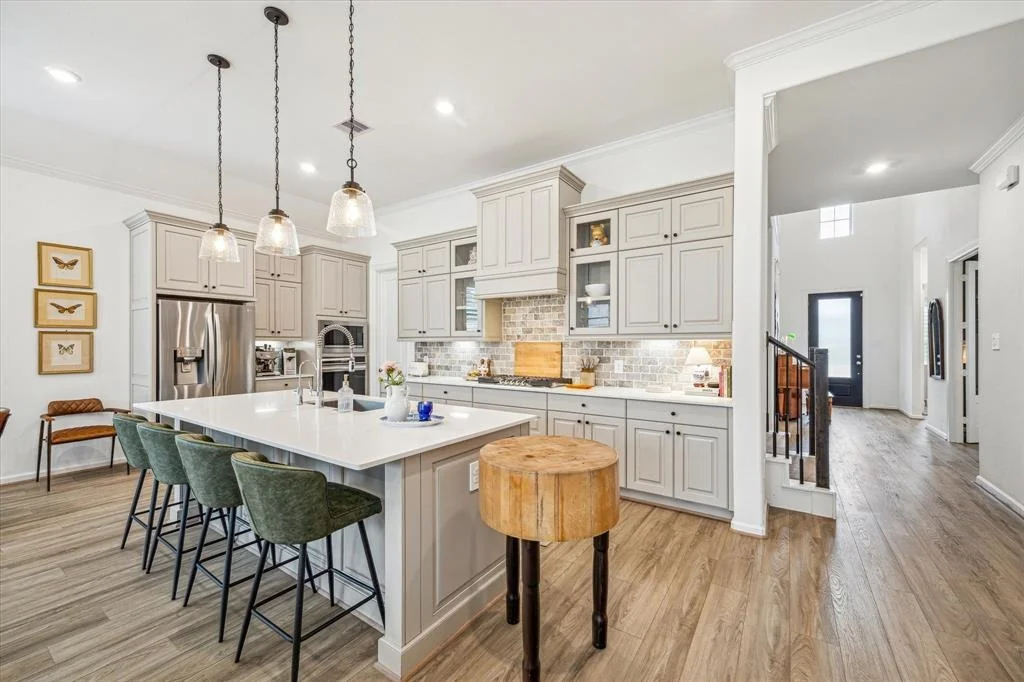 Photo of 612 Cypress Bay Lane