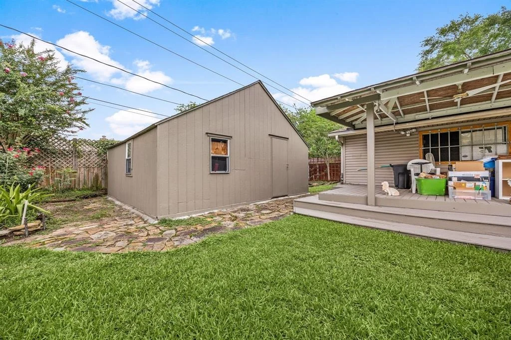 Photo of 5906 Burning Tree Drive