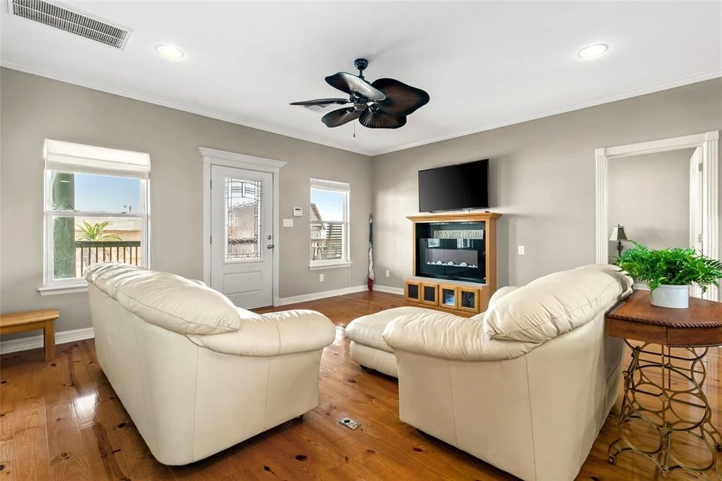 Photo of 221 Seashell Drive
