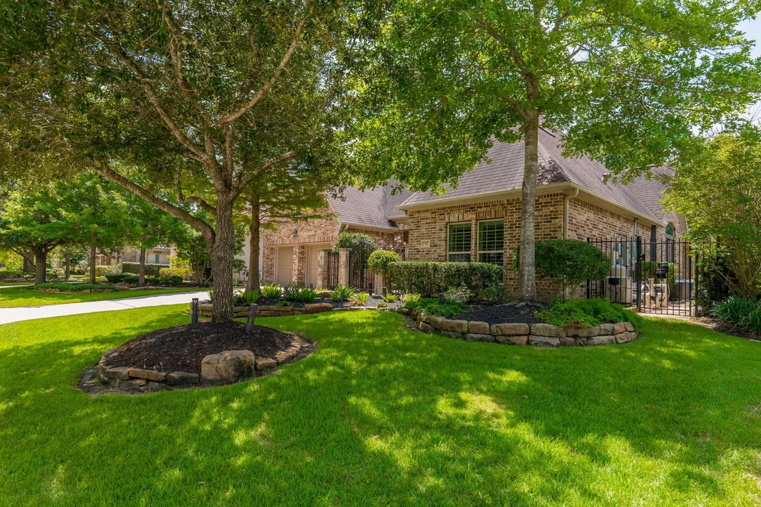 Photo of 31 Woodglade Way