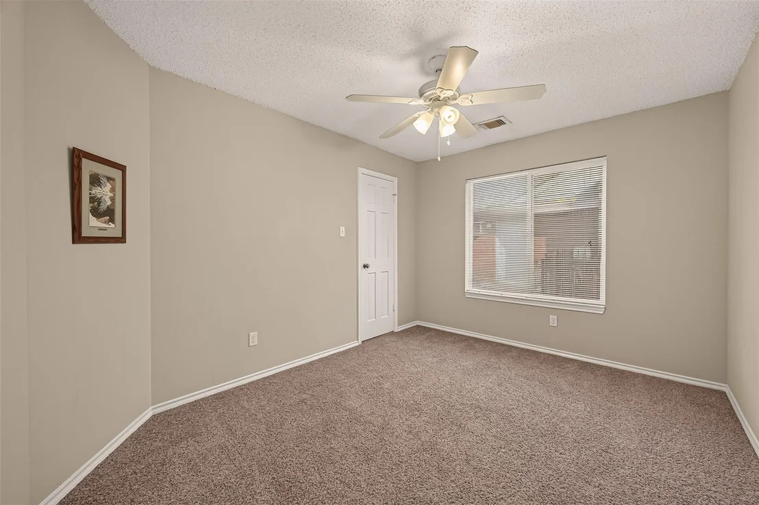 Photo of 818 Maple Branch Lane