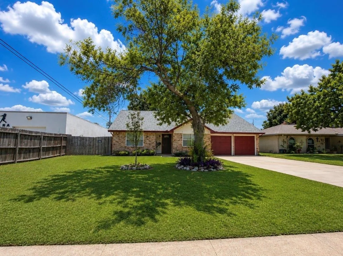 Photo of 2818 Spa Drive