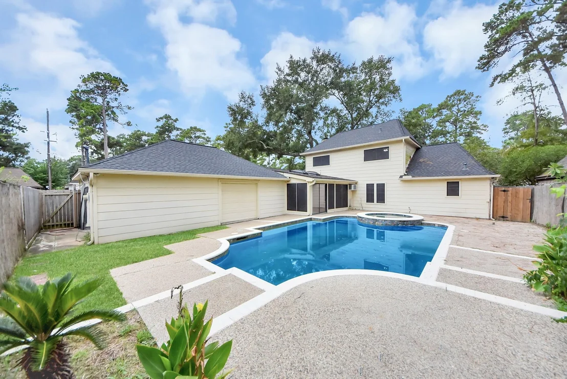 Photo of 12463 Oak Park Drive