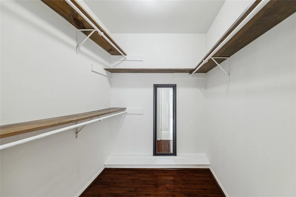 Photo of 7315 Windvine Drive
