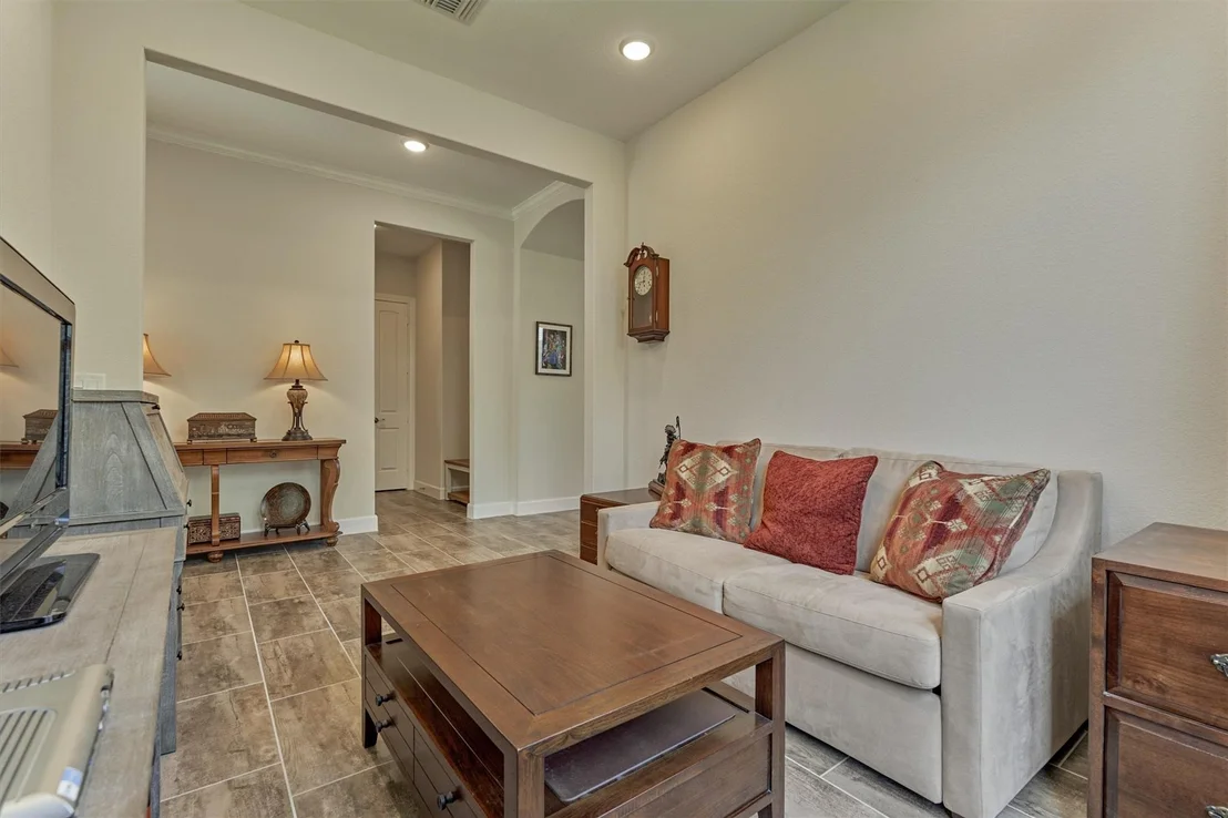 Photo of 132 Chestnut Bay
