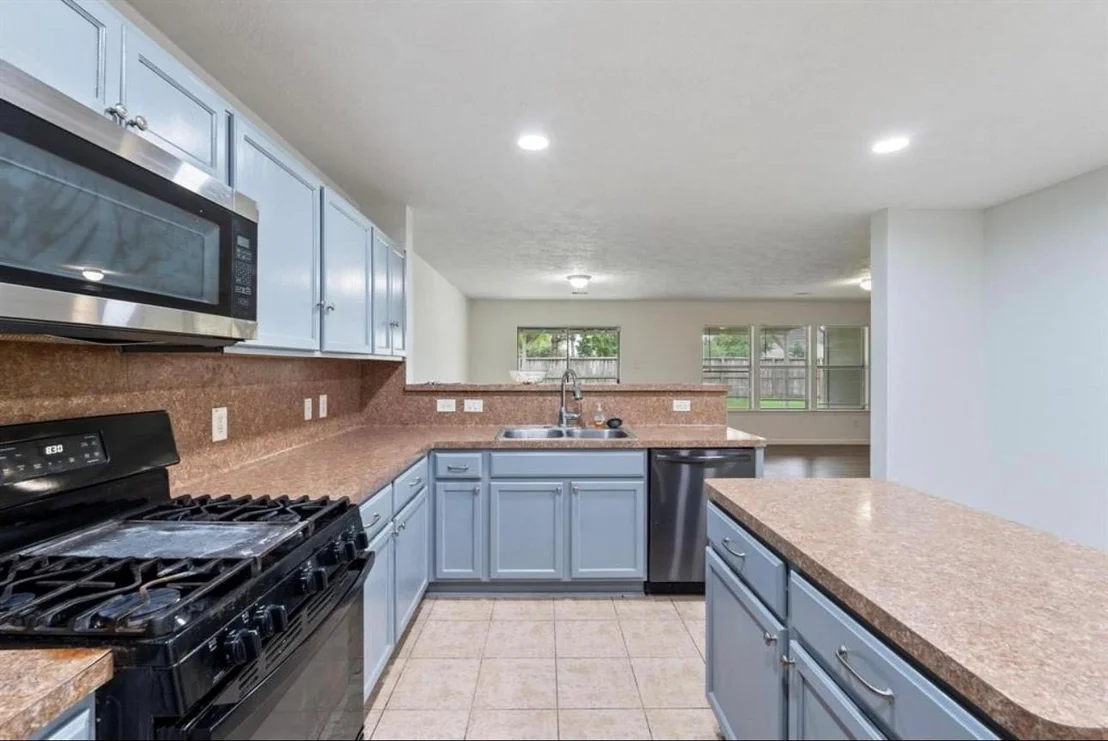 Photo of 16119 Peach Bluff Lane