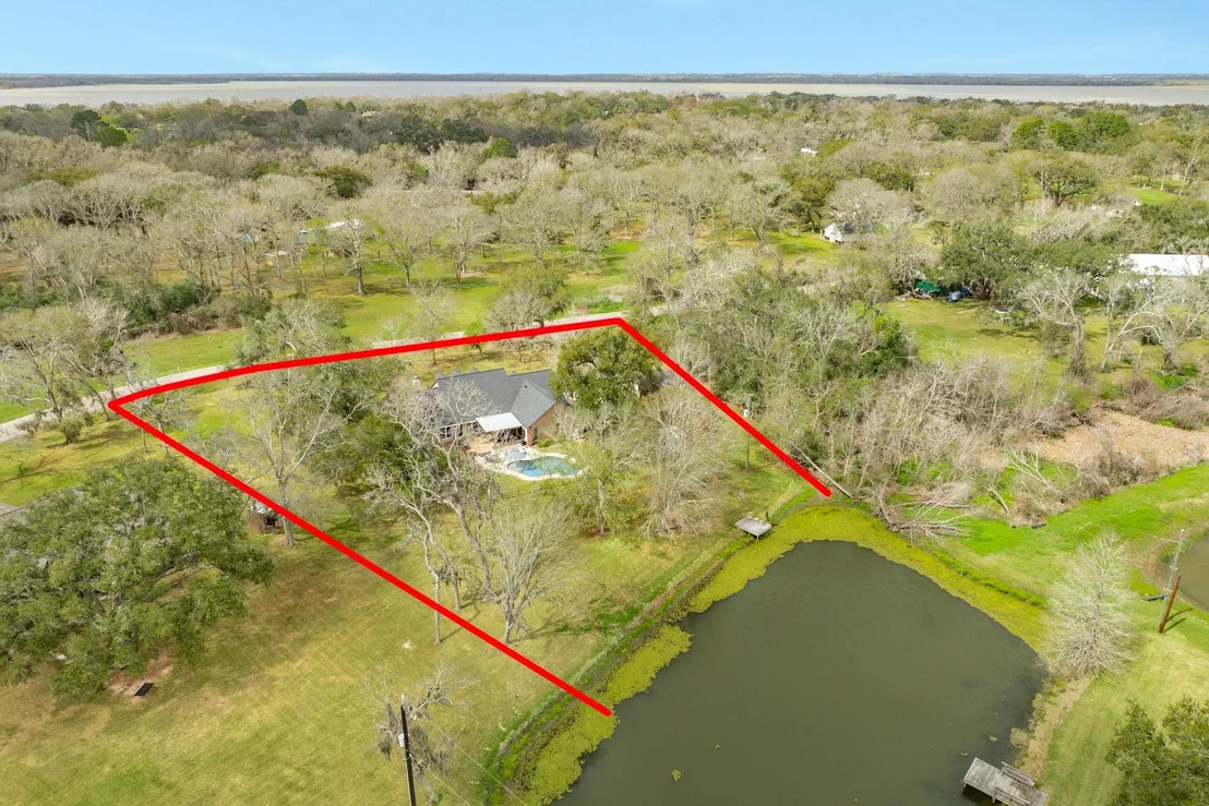 Photo of 2403 Whitetail Lane