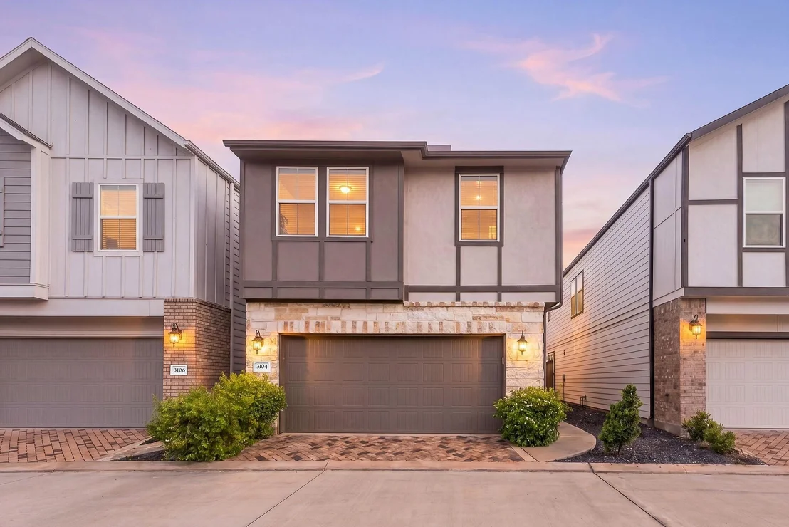 Photo of 3104 Valley Peak Drive