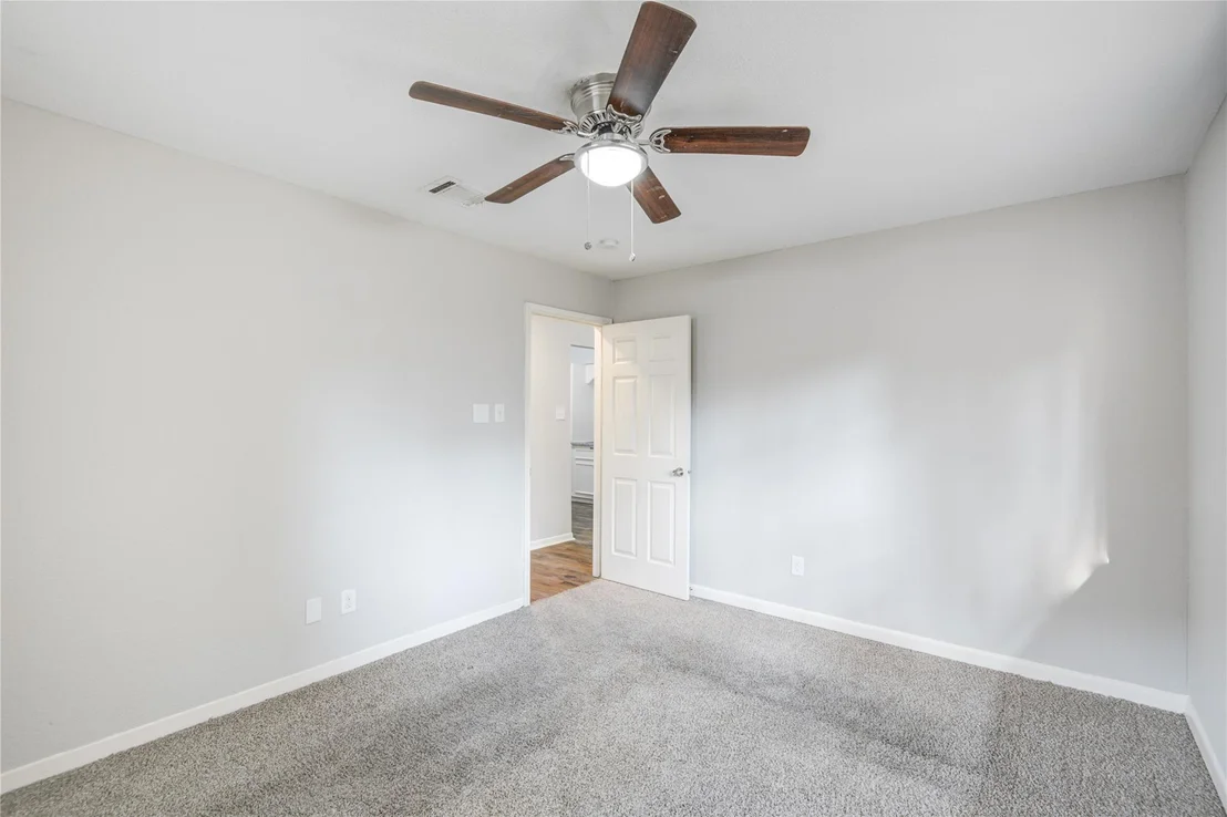 Photo of 7911 Battleoak Drive