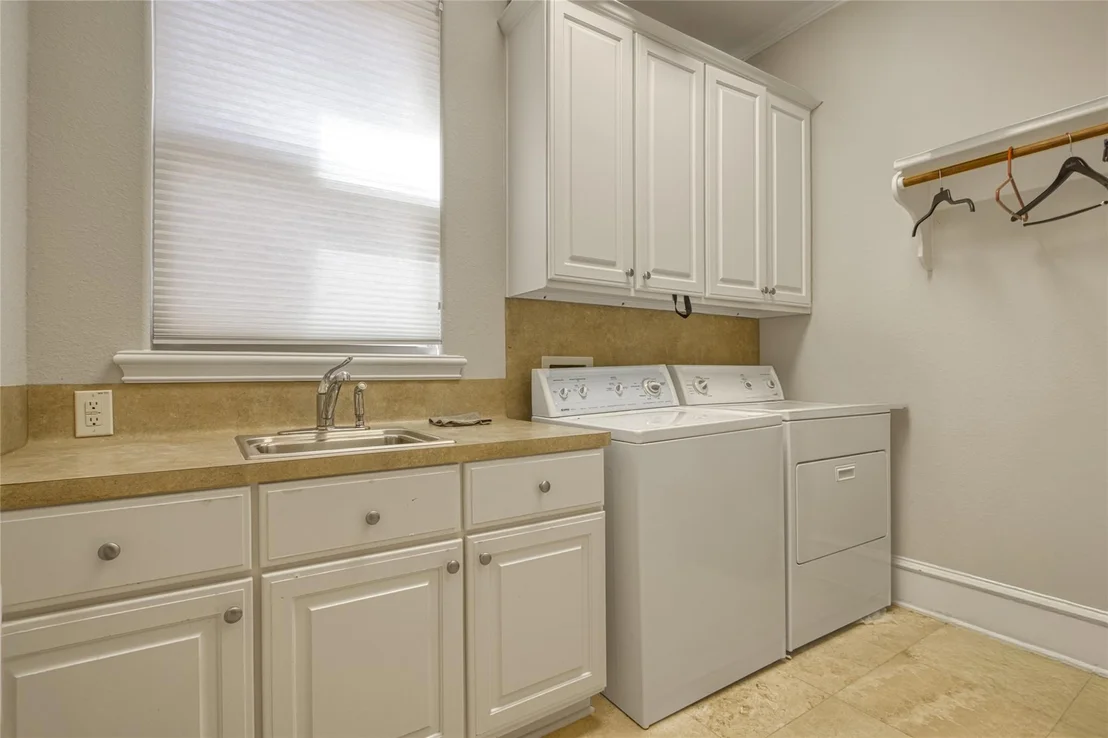 Photo of 11615 Legend Manor Drive