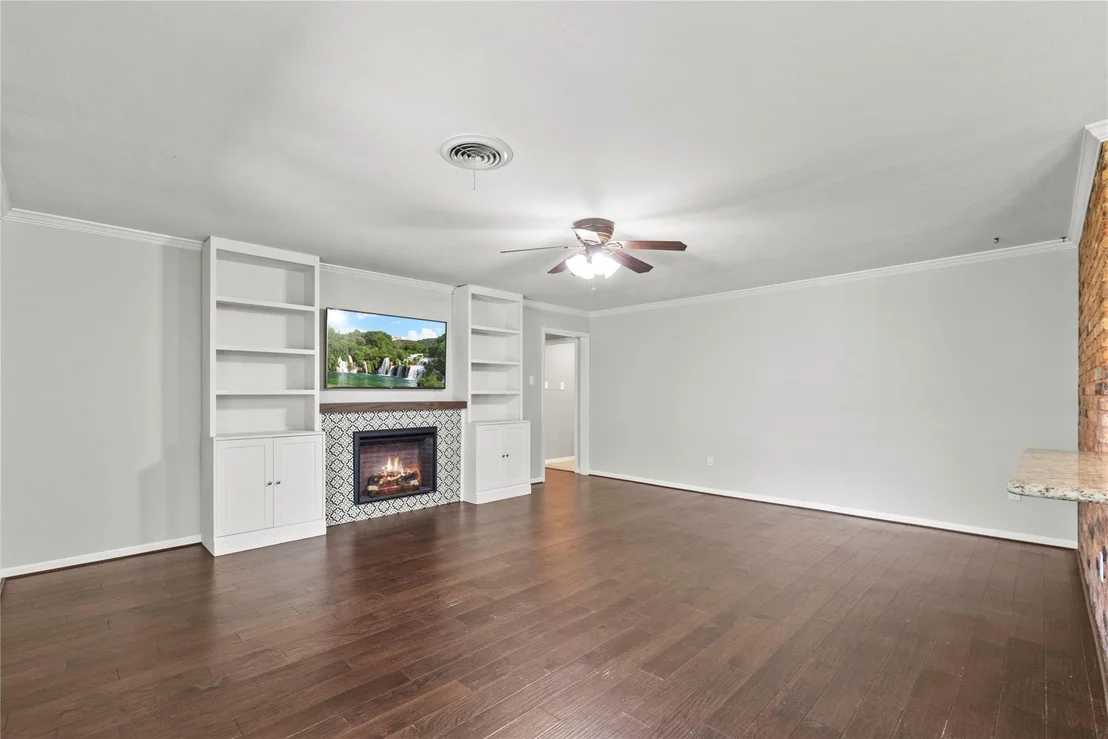 Photo of 4406 Arnell Drive