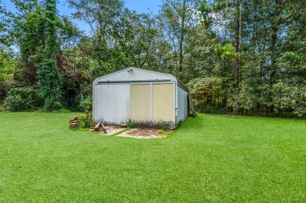 Photo of 16180 Pinewood Drive
