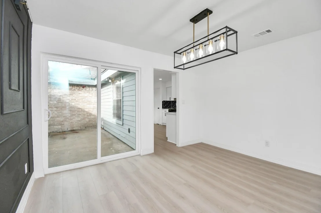 Photo of 6258 Briar Glade Drive
